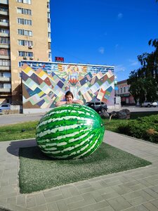 Арбуз (Volgograd Region, Kamyshin, Proletarskaya ulitsa), genre sculpture