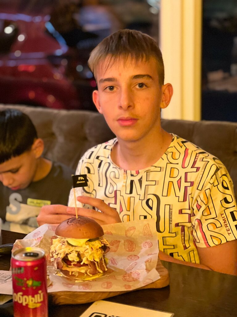 Быстрое питание Cowboyburger, Ростов‑на‑Дону, фото