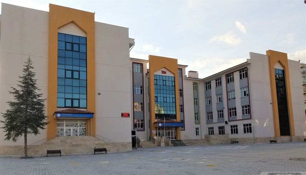 Primary school Judge Omer Onsun Primary School, Konya, photo