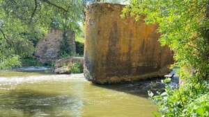 Руины водяной мельницы (reka Toyma), landmark, attraction