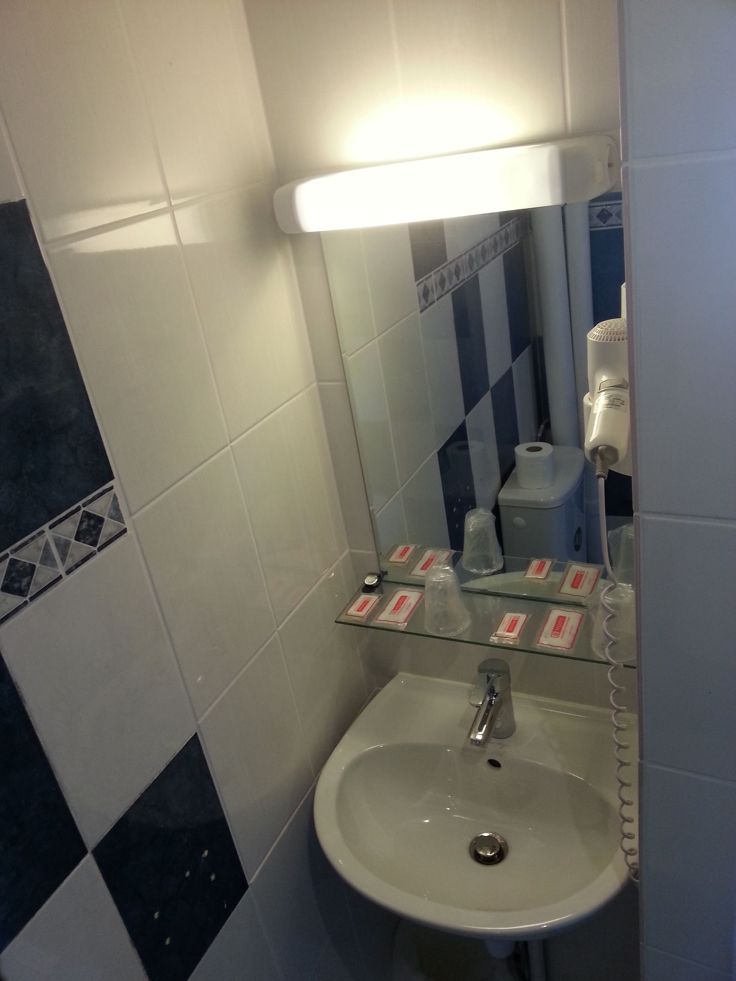 Фото Hipotel Paris Bastille Saint Antoine