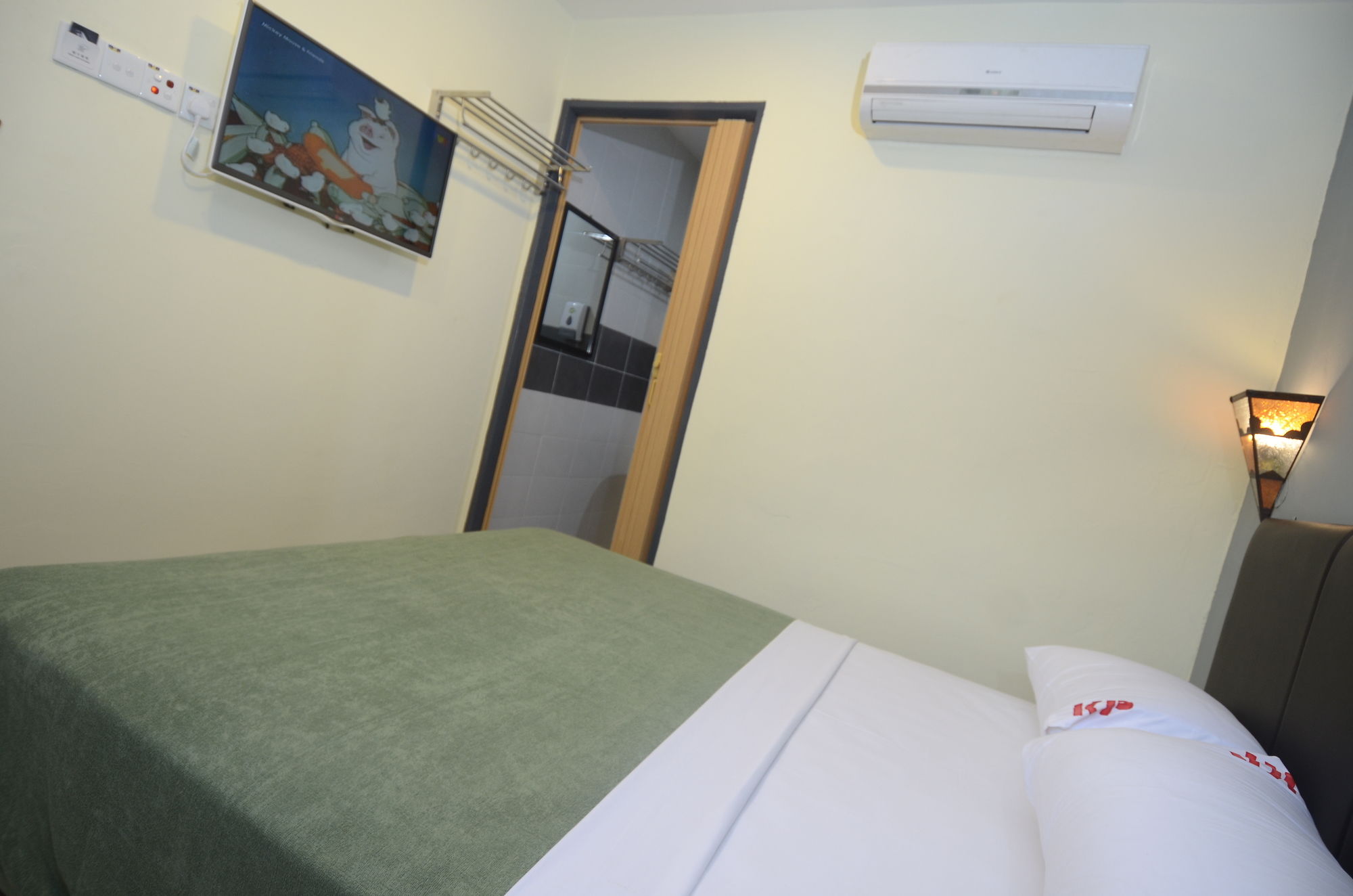 Фото Kuok Pin Hotel