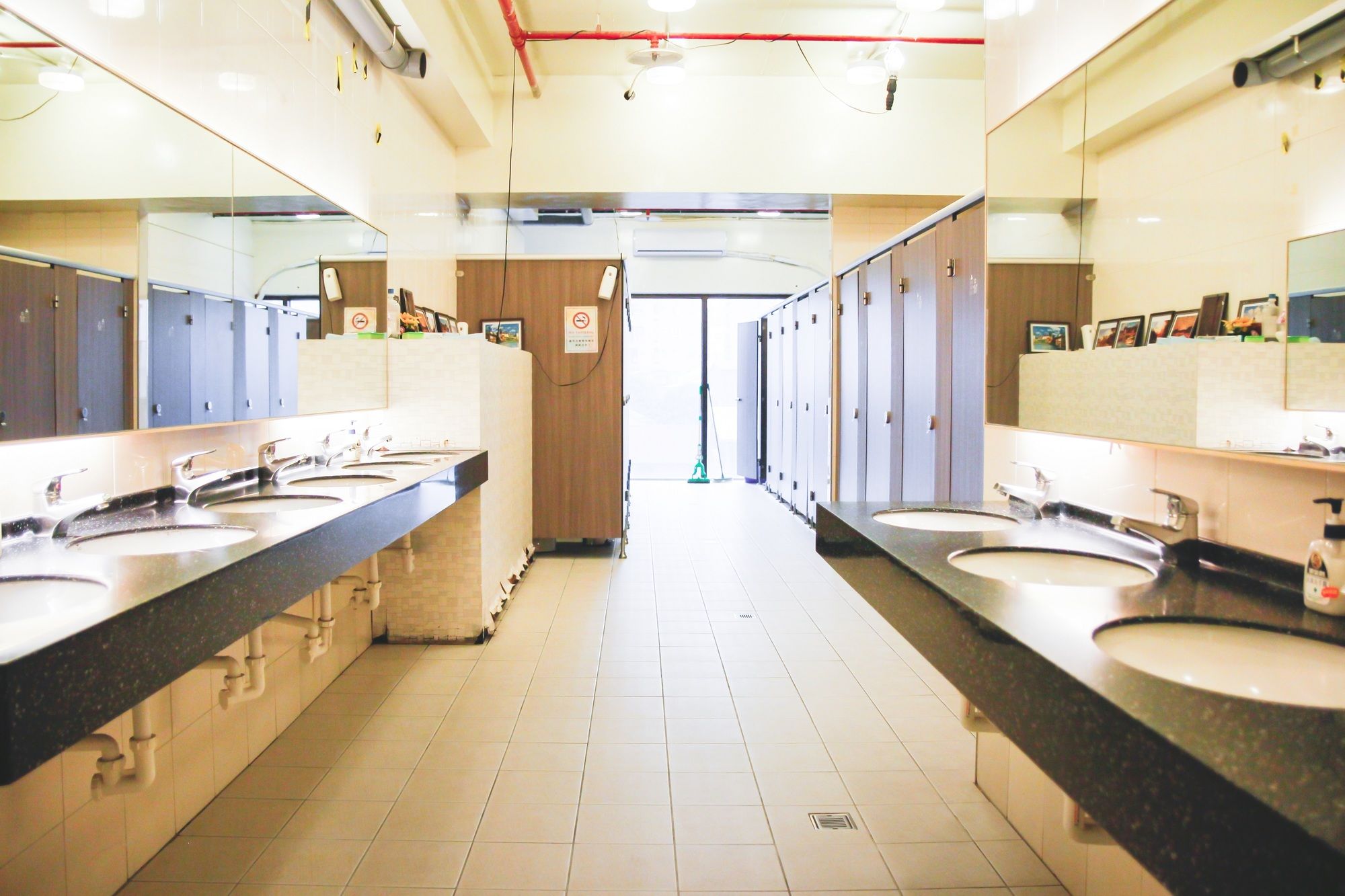 Фото StarBox Hostel