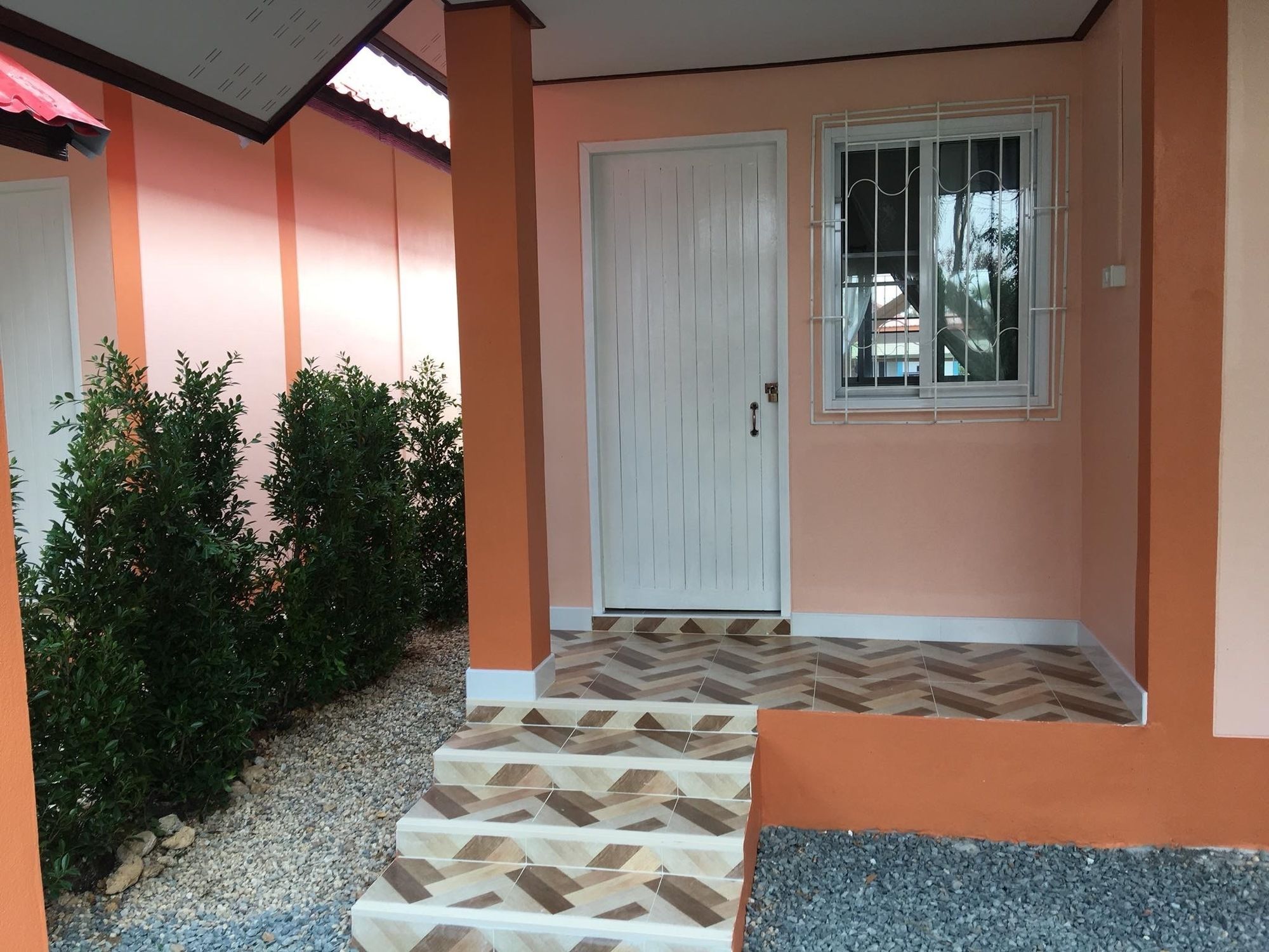 Фото Baan Suan Palm Resort