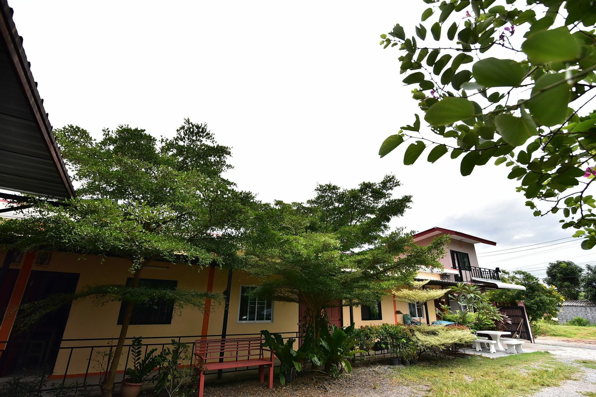 Фото Tippawan Resort