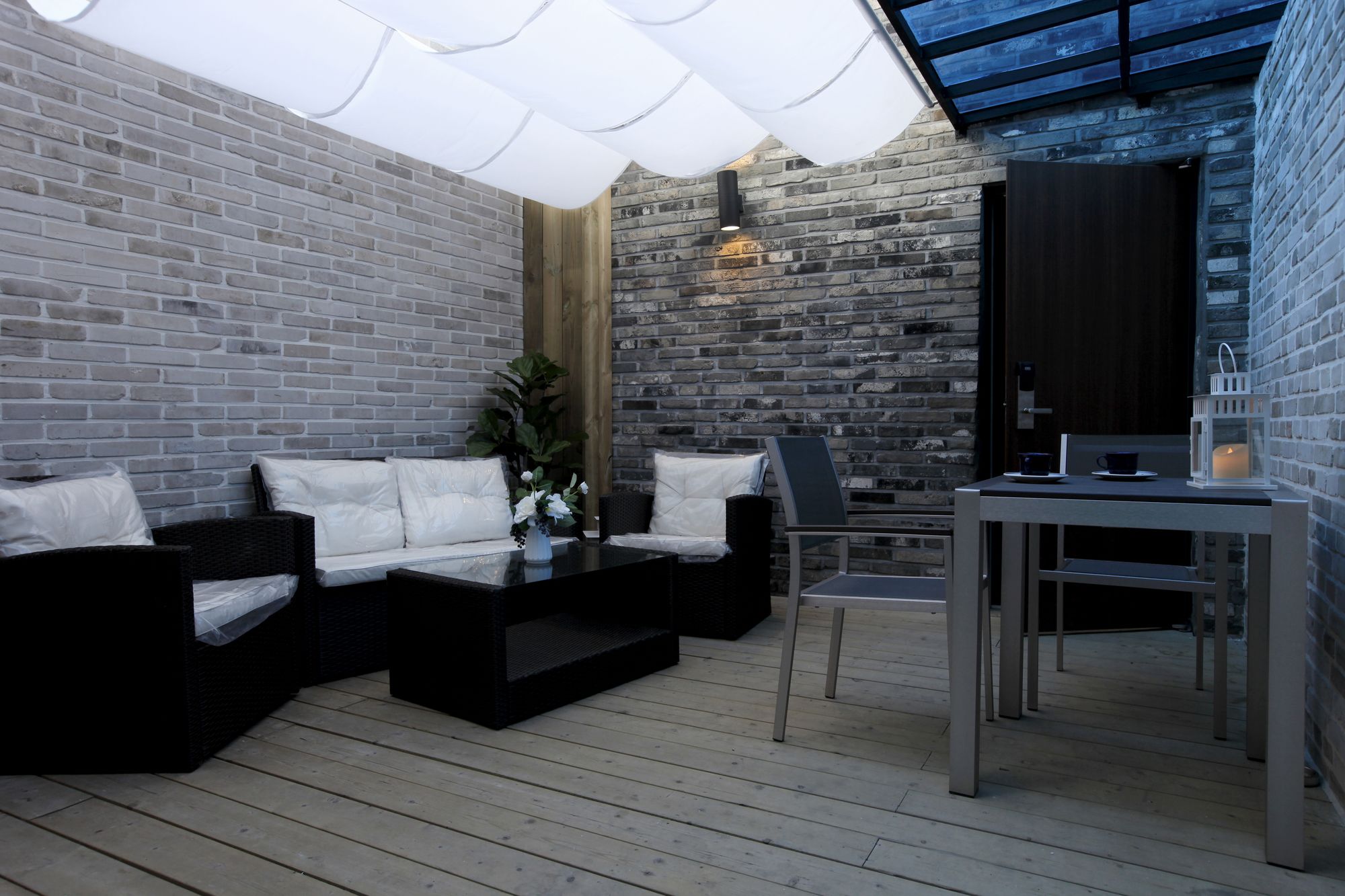 Фото Brown Dot Hotel Yangjeong