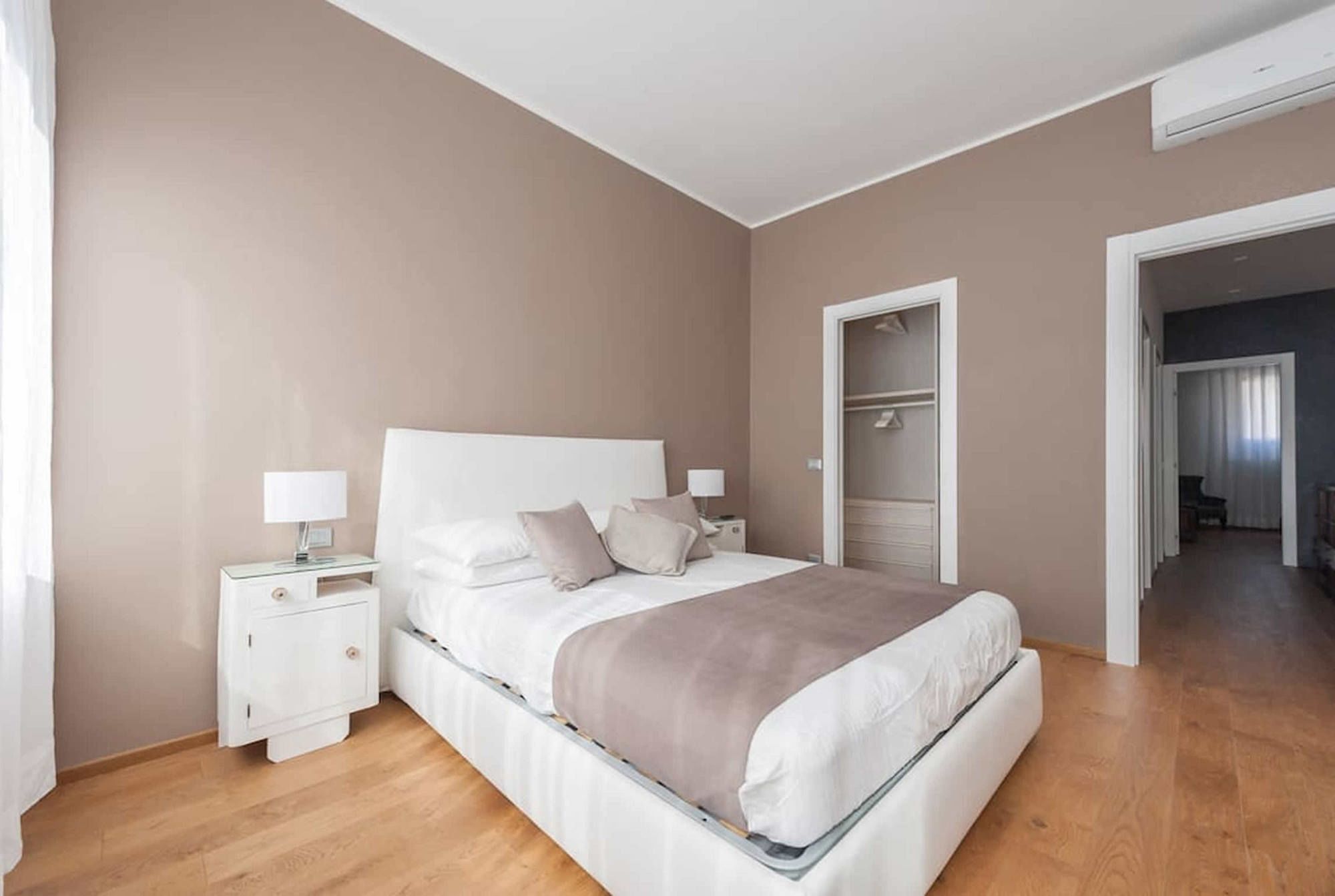 Фото Pitti Palace 5 Stars Apartment