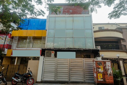 Гостиница Oyo 11720 Gold Coast Inn в Мумбаи