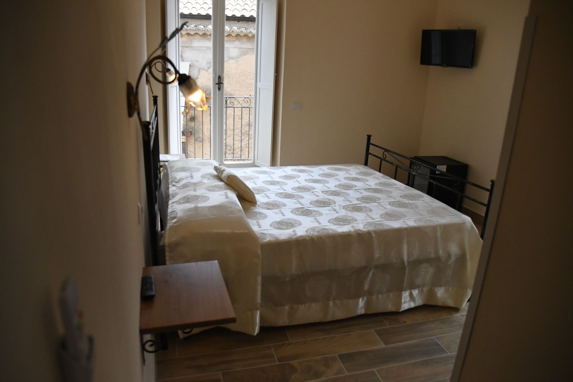 Фото B&b The Tower Tropea