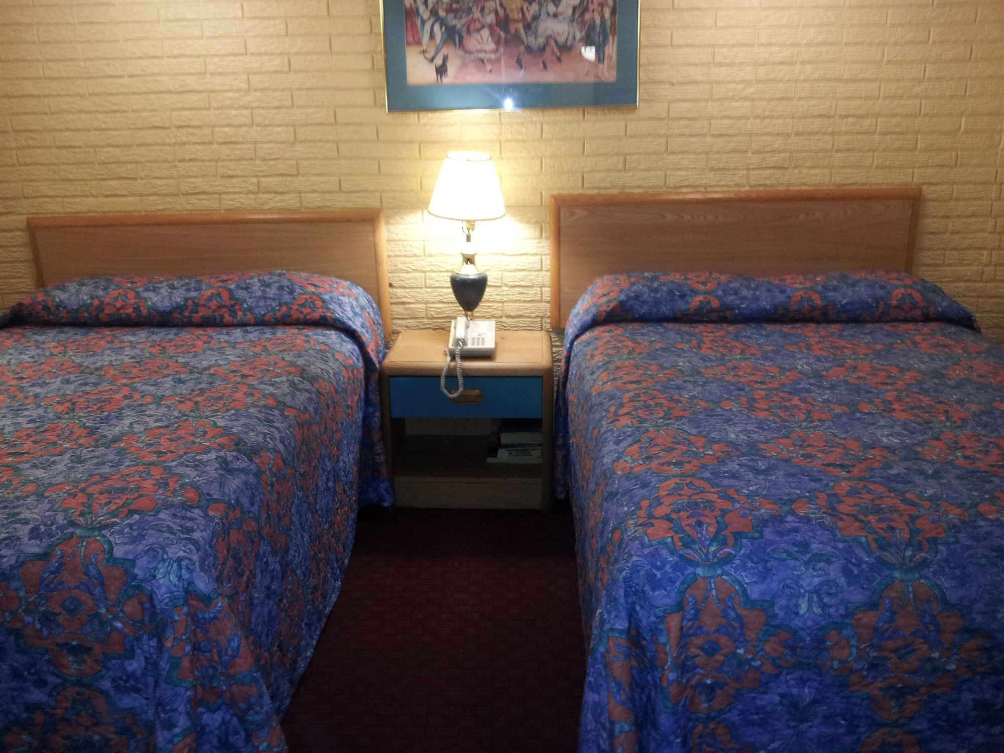 Фото Economy Inn