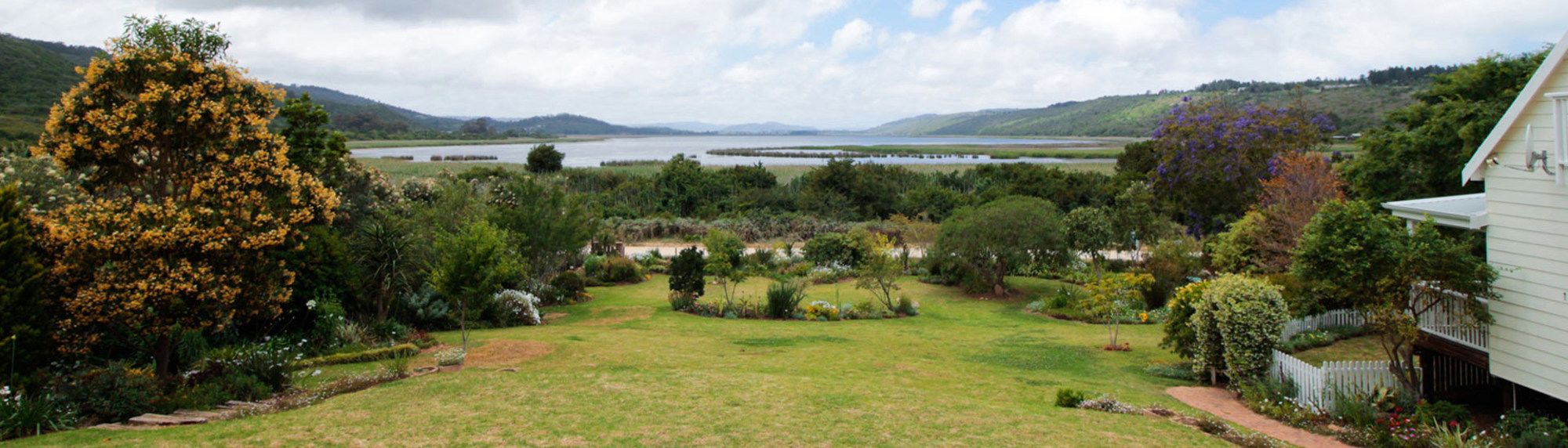 Фото Beside Still Waters