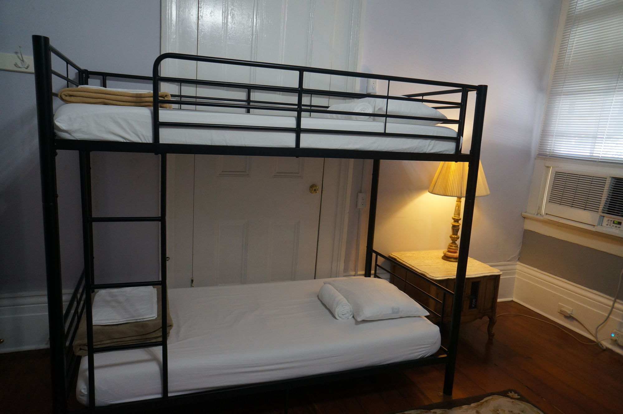 Фото Auberge Nouvelle Orleans Hostel