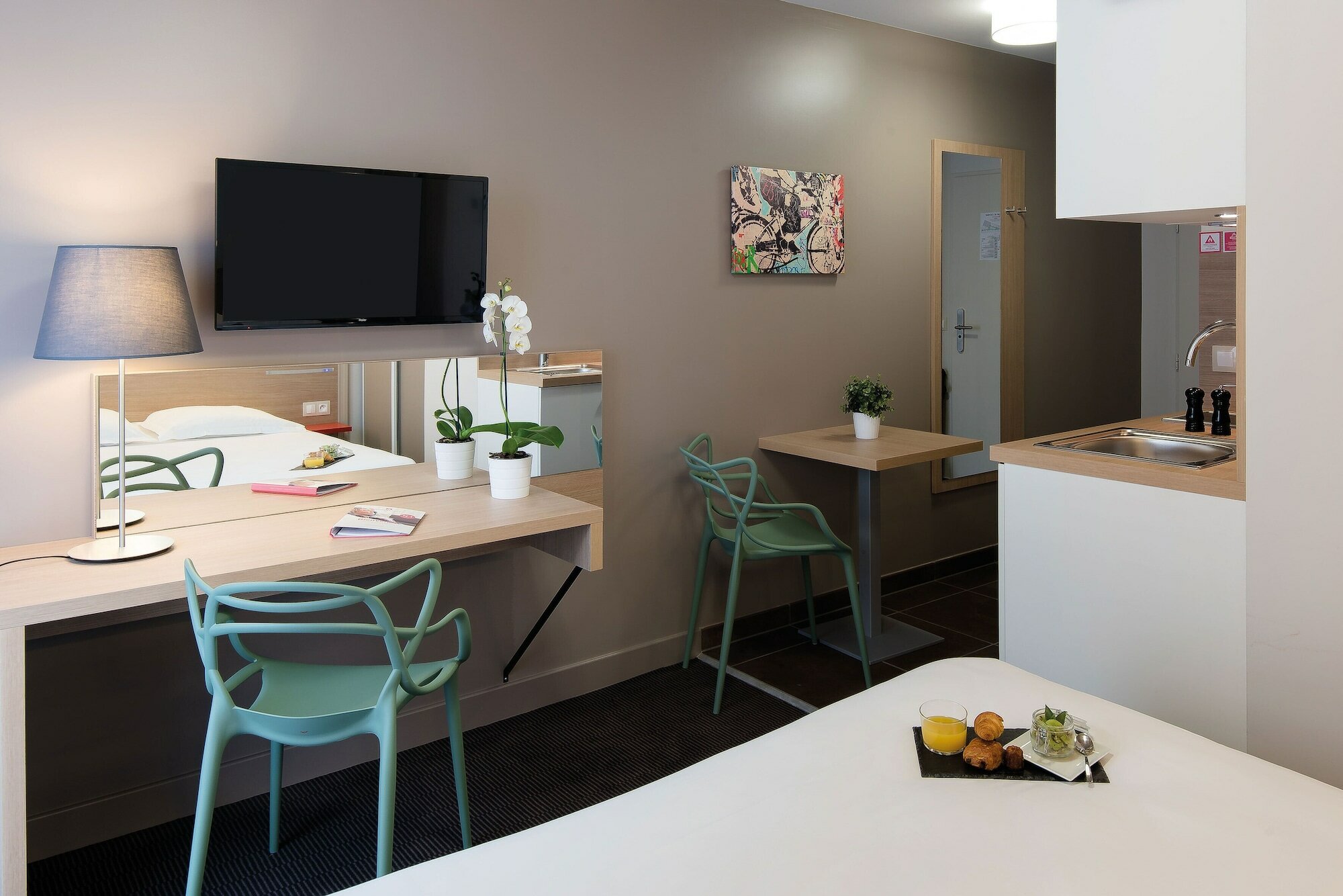 Фото AppartCity Confort Bordeaux Chartrons