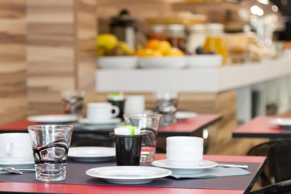 Фото Nemea Appart Hotel Concorde Toulouse Gare Matabiau