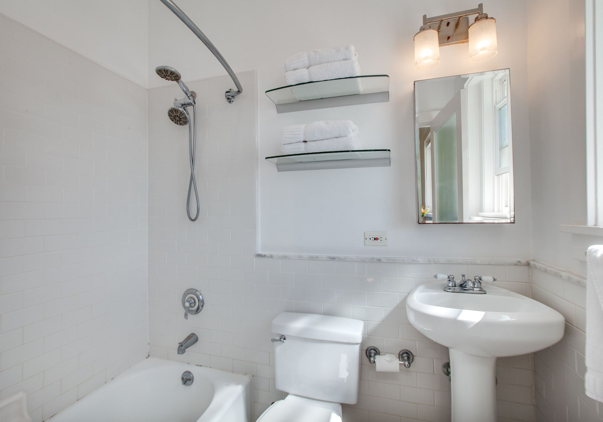 Фото Venice Suites