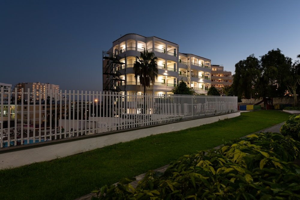 Фото Apartamentos Don Diego