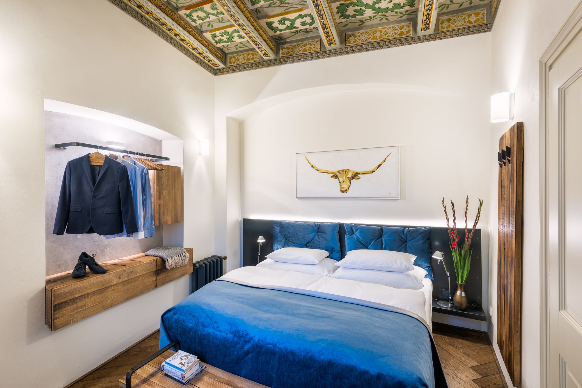 Фото MOOo by the Castle