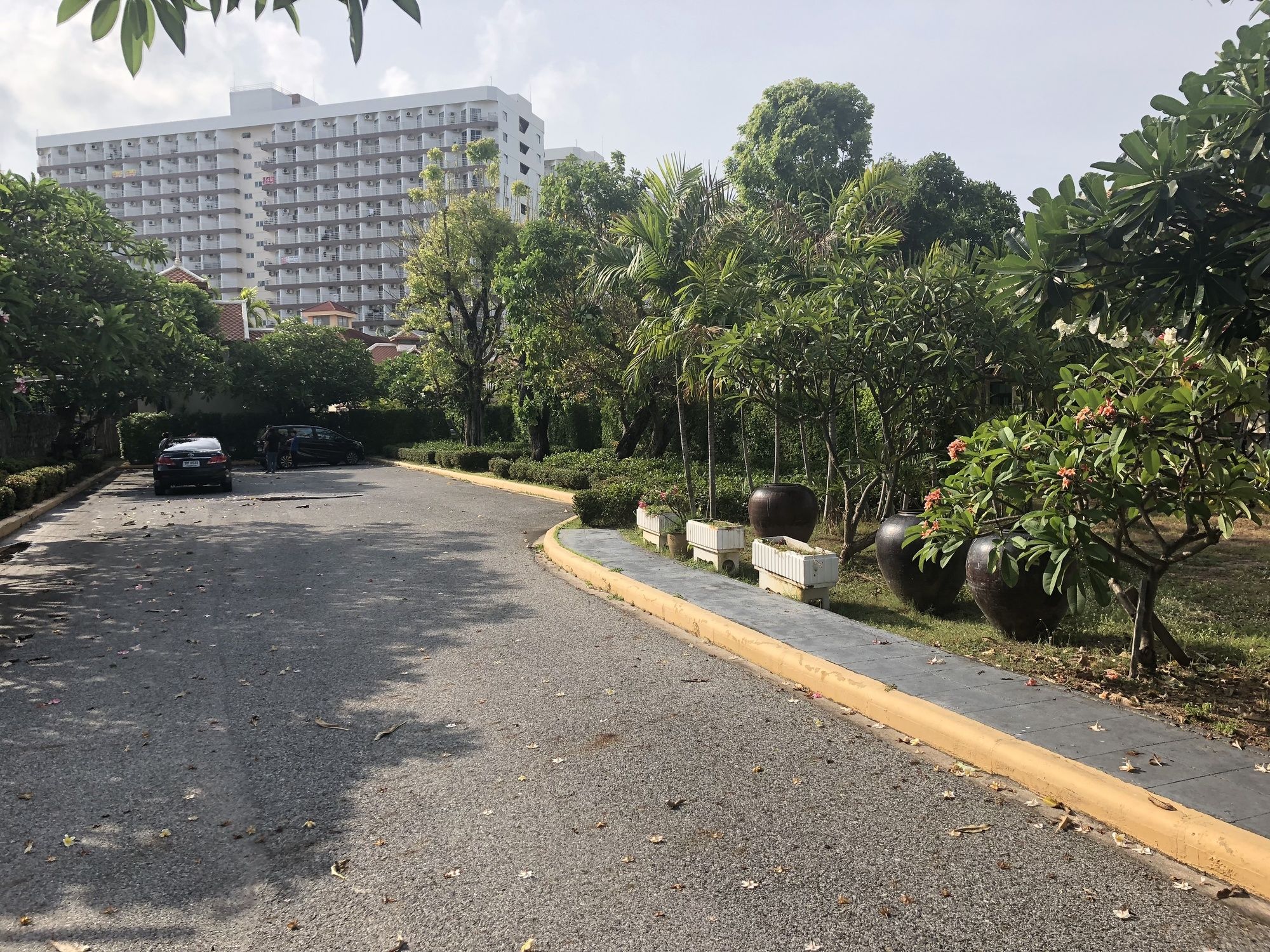 Фото Achawalai Residence Village
