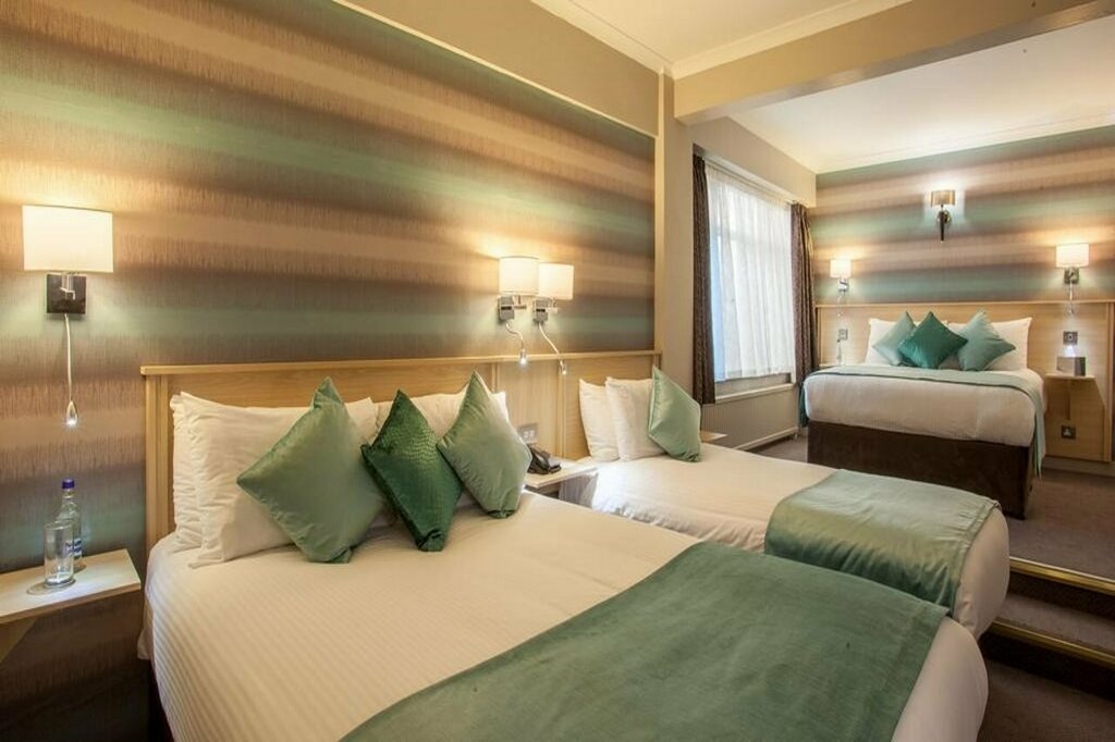 Hotel Cresta Court Hotel, England, photo