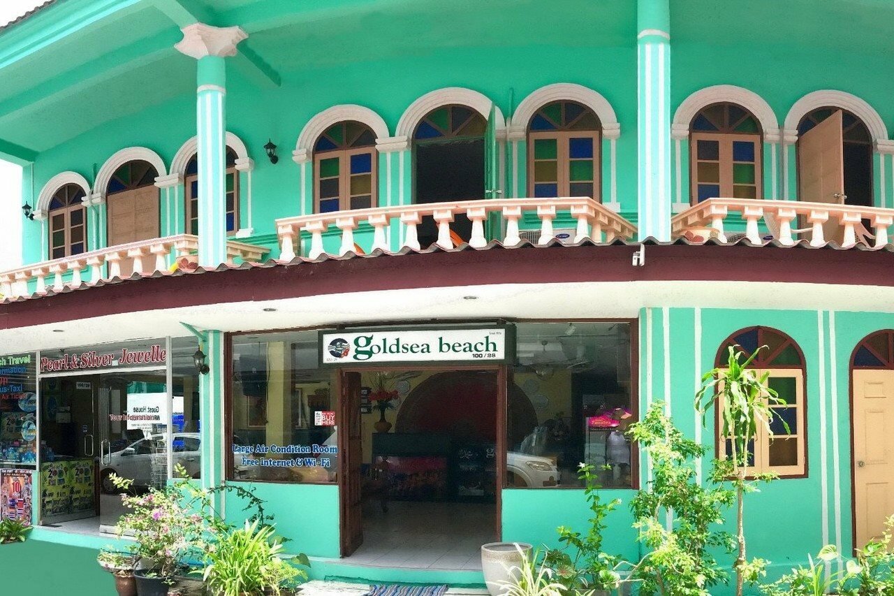 Фото отеля 1