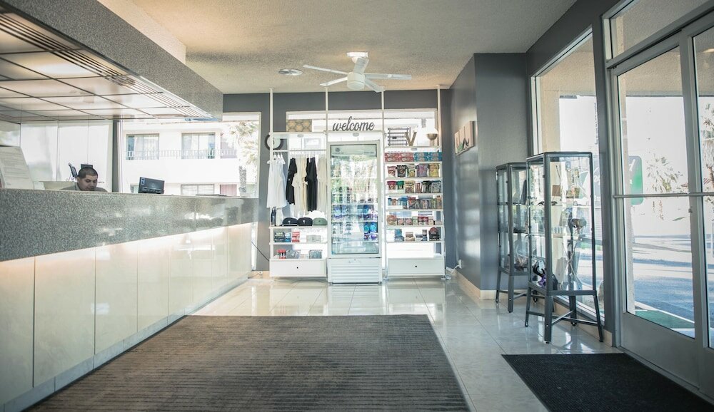 Фото Vagabond Motor Hotel