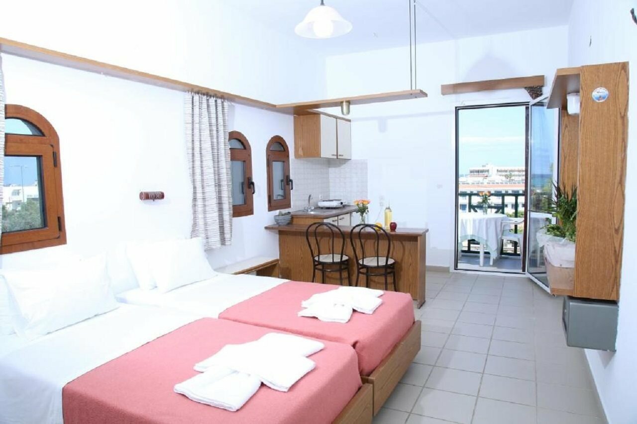 Фото Kiriakos Apartments