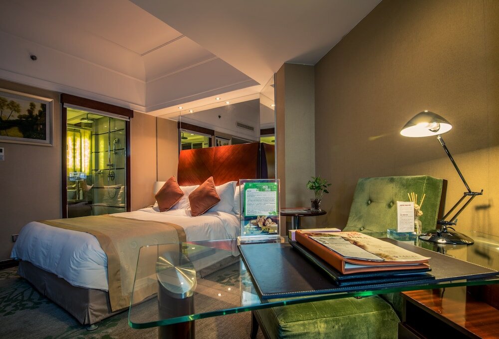 Фото Merry Hotel Shanghai