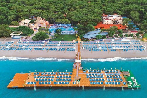 Гостиница Kemer Holiday Club в Гейнюке