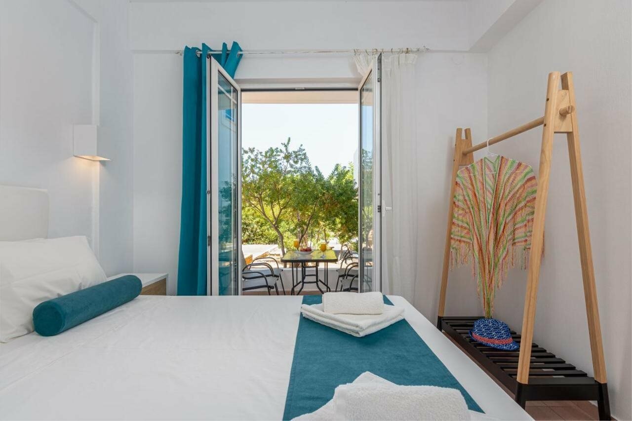 Фото W Suites by Estia