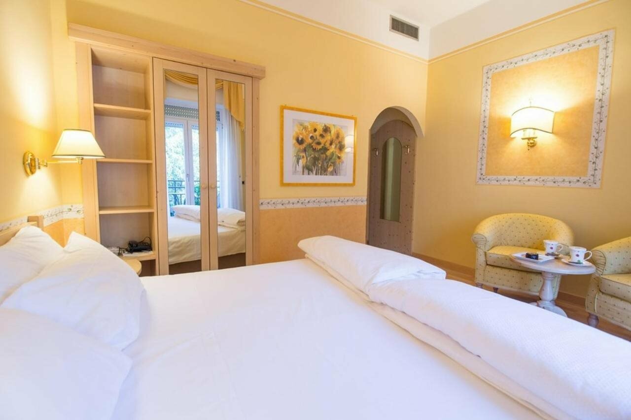 Фото Hotel America