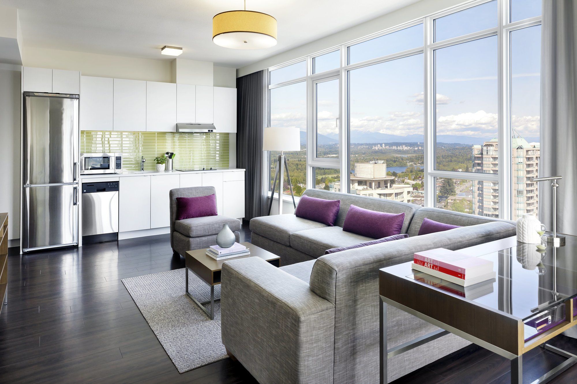 Фото Element Vancouver Metrotown