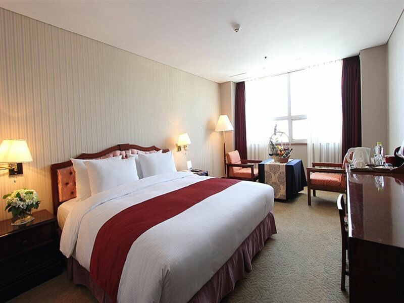 Фото Hotel President