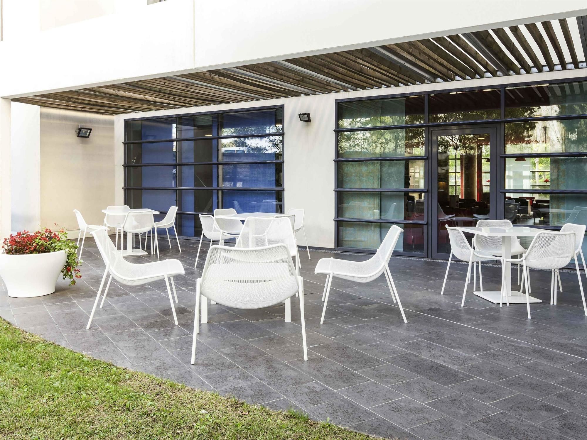 Фото Novotel Suites Nancy Centre