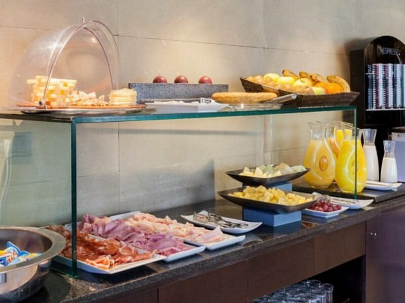 Фото Ac Hotel La Rioja by Marriott