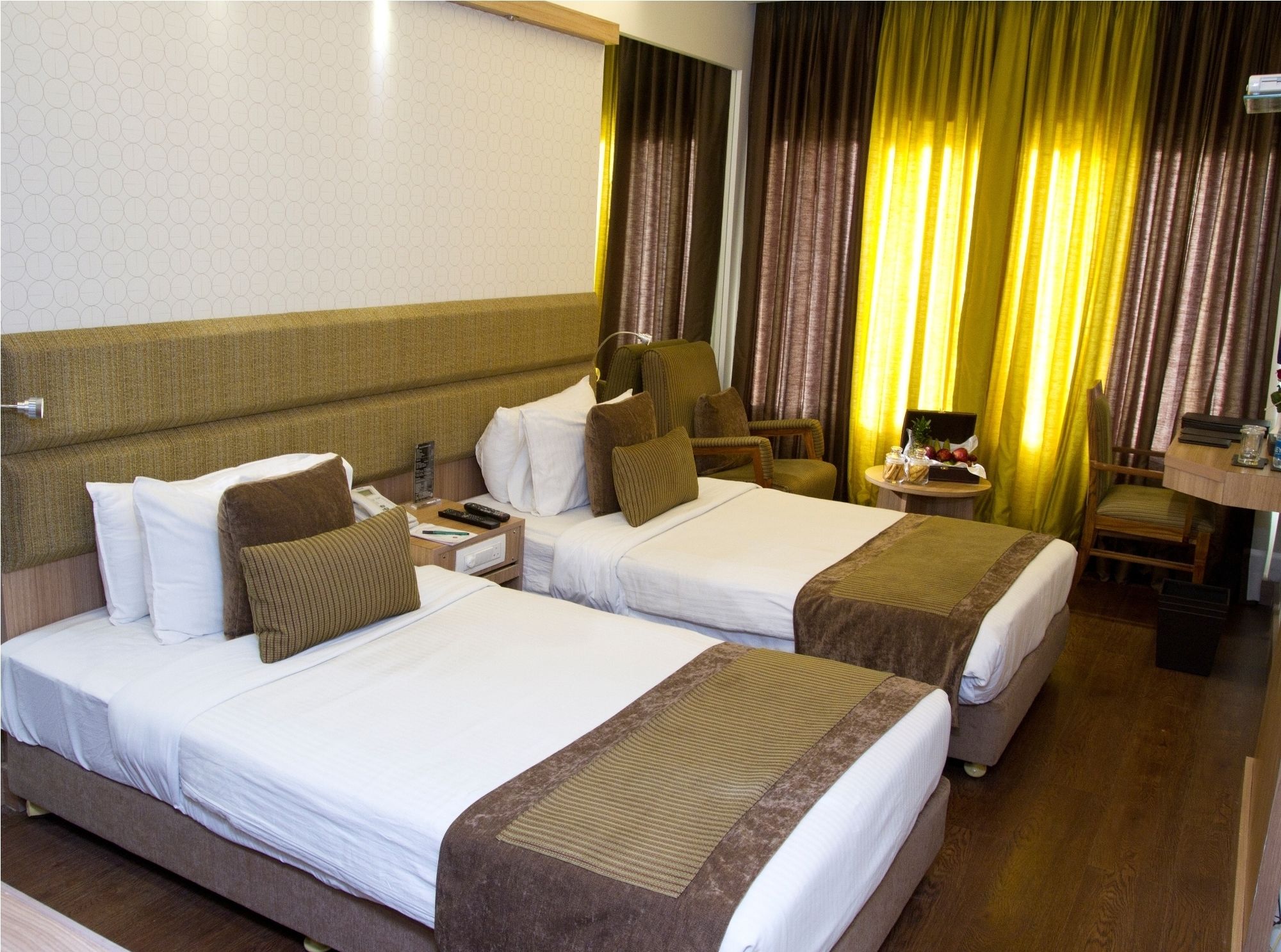 Фото Hotel Centre Point