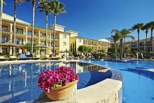 Гостиница Cm Mallorca Palace Hotel - Adults Only в Са-Коме