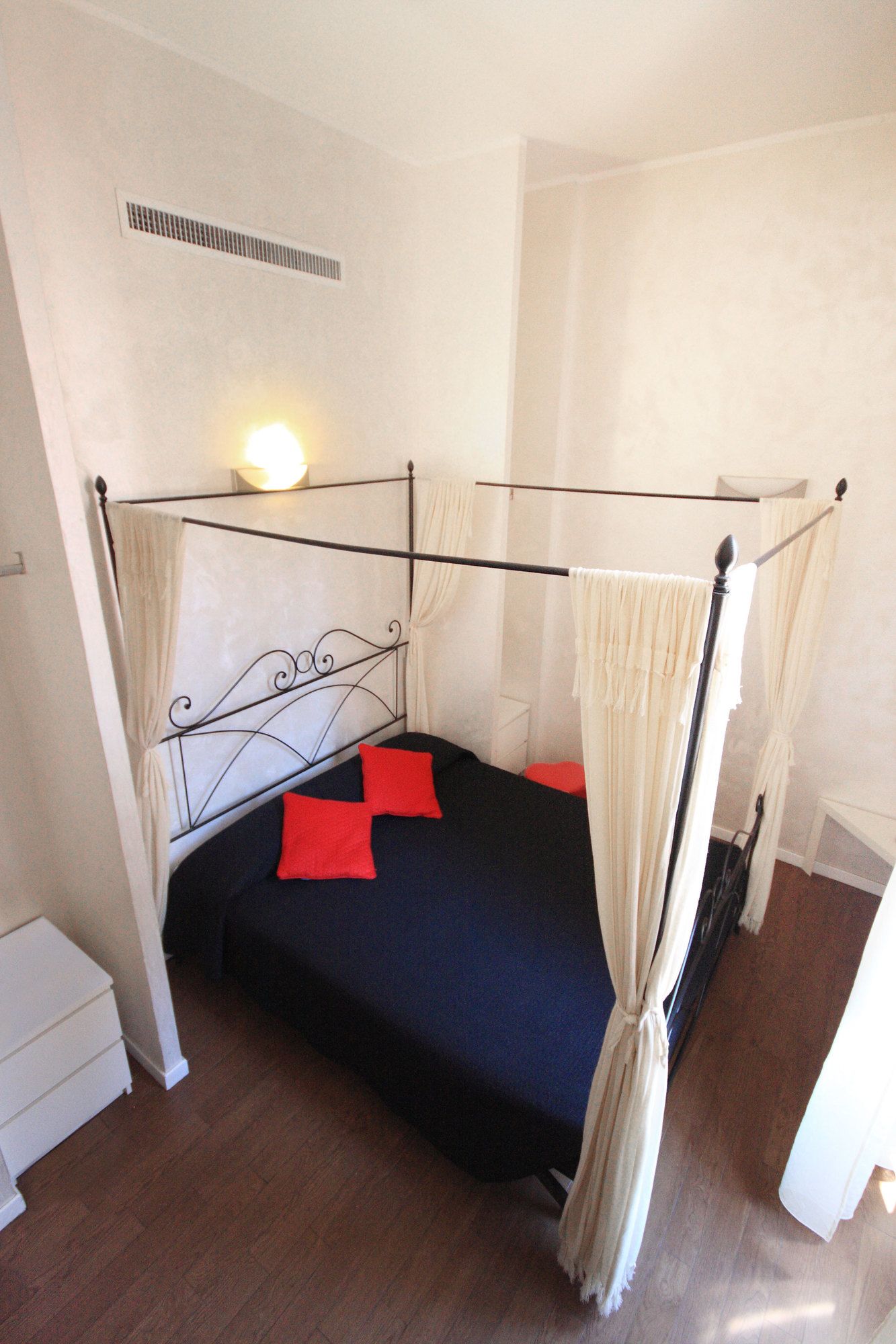 Фото Wrh Termini