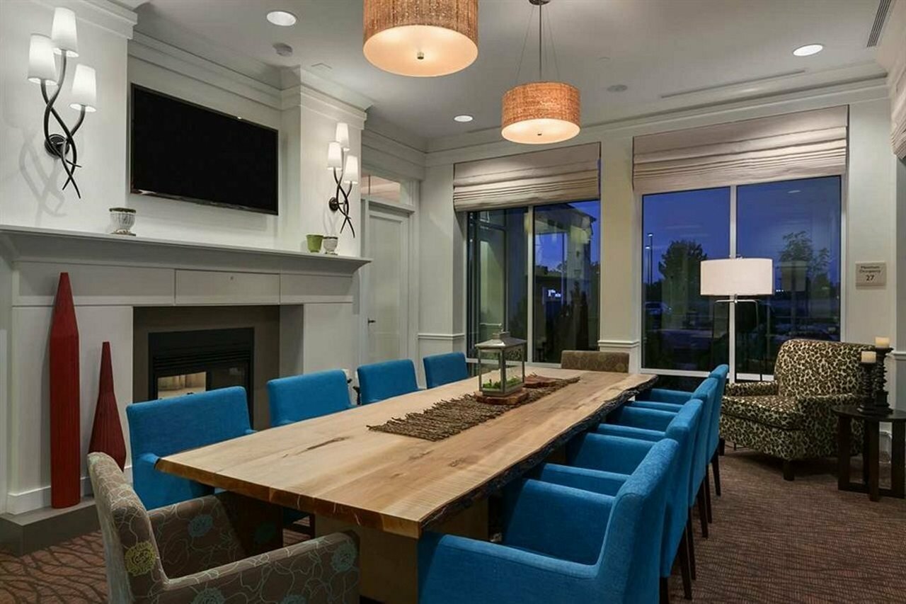 Фото Hilton Garden Inn Salt Lake City Airport