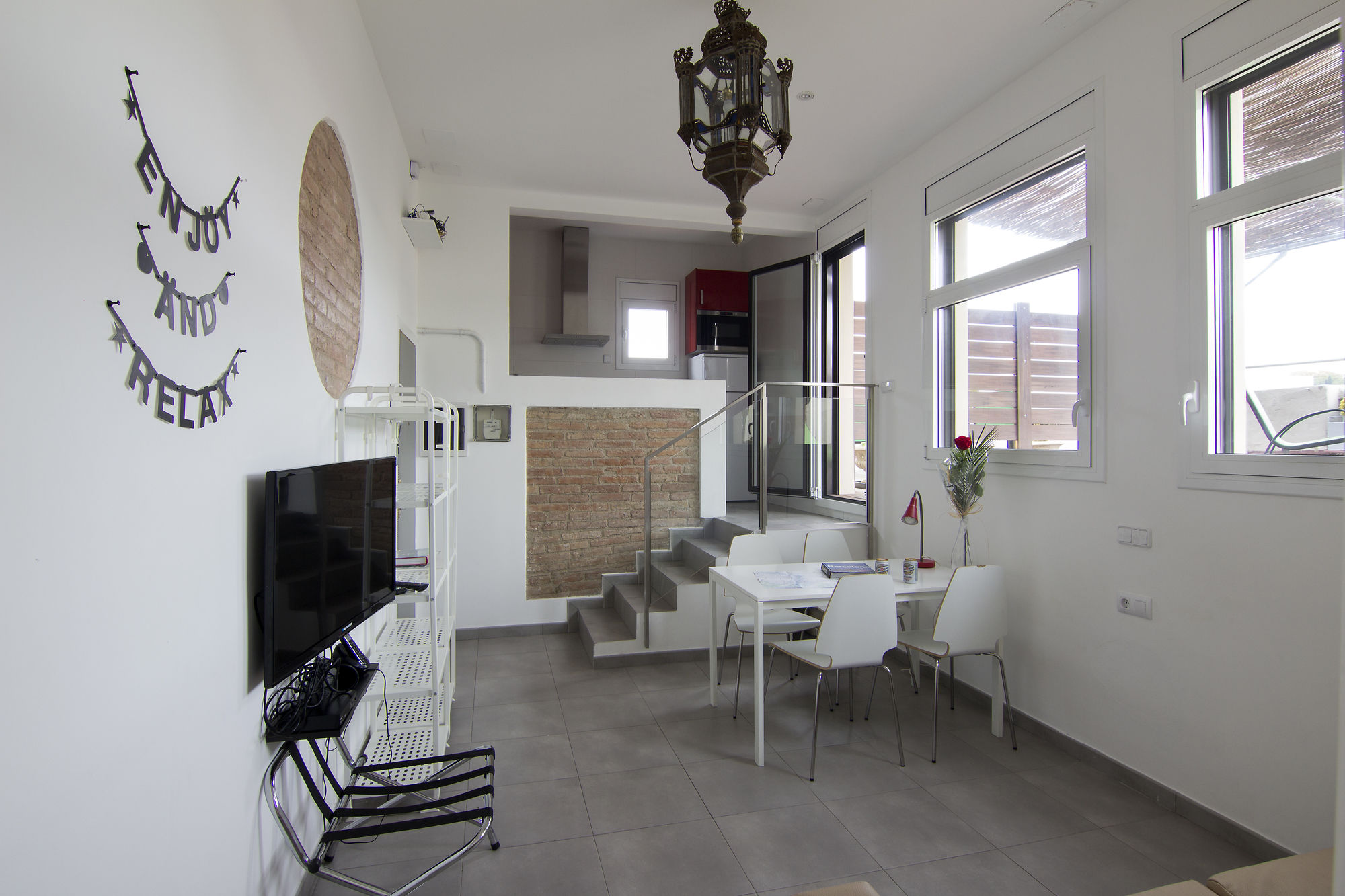 Фото Stay Together Barcelona Apartments