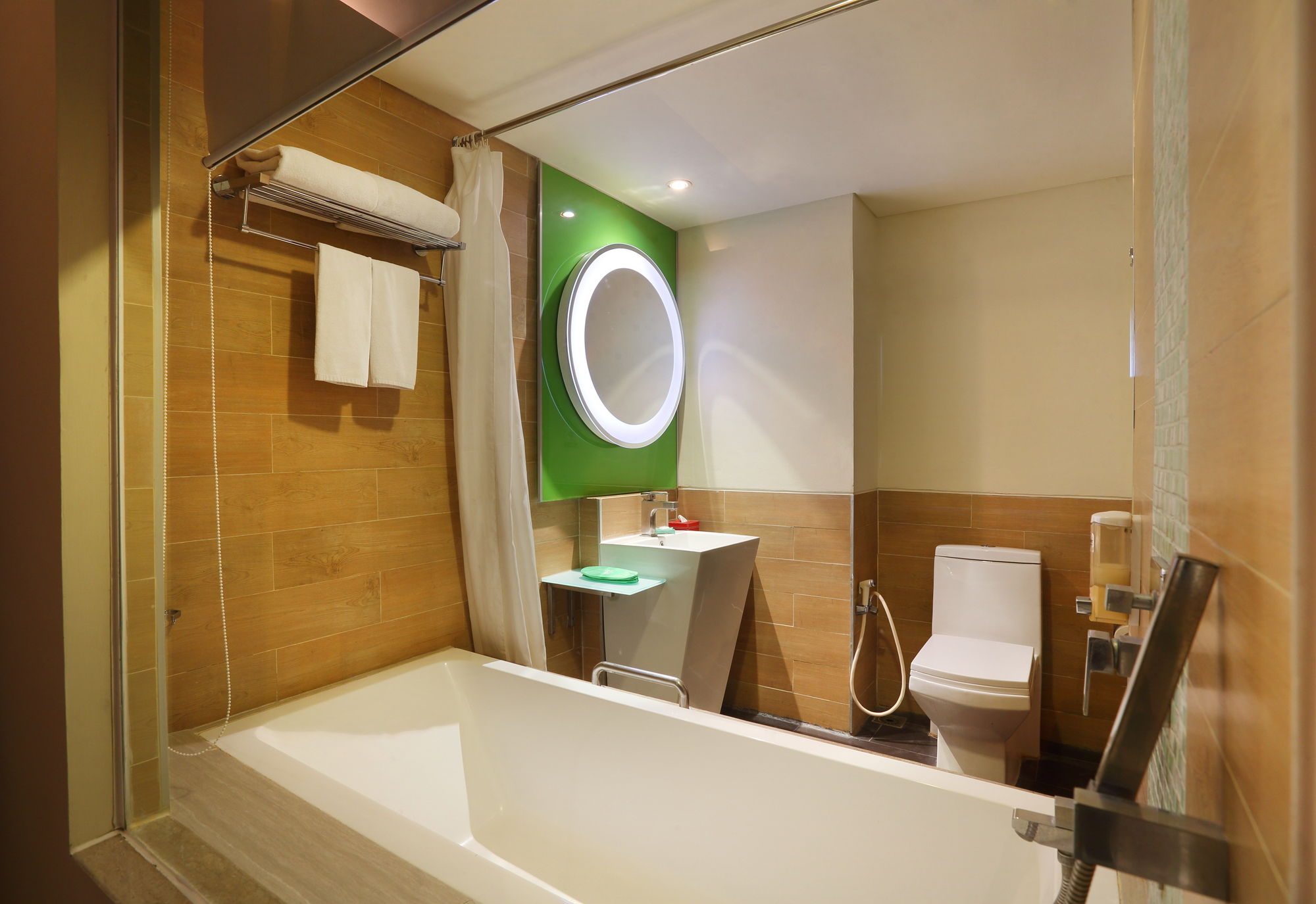 Фото отеля 5