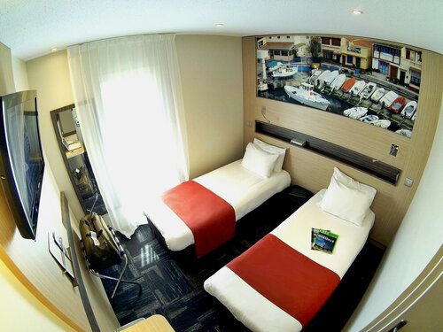 Гостиница Greet Hotel Marseille Provence Aéroport в Витроли