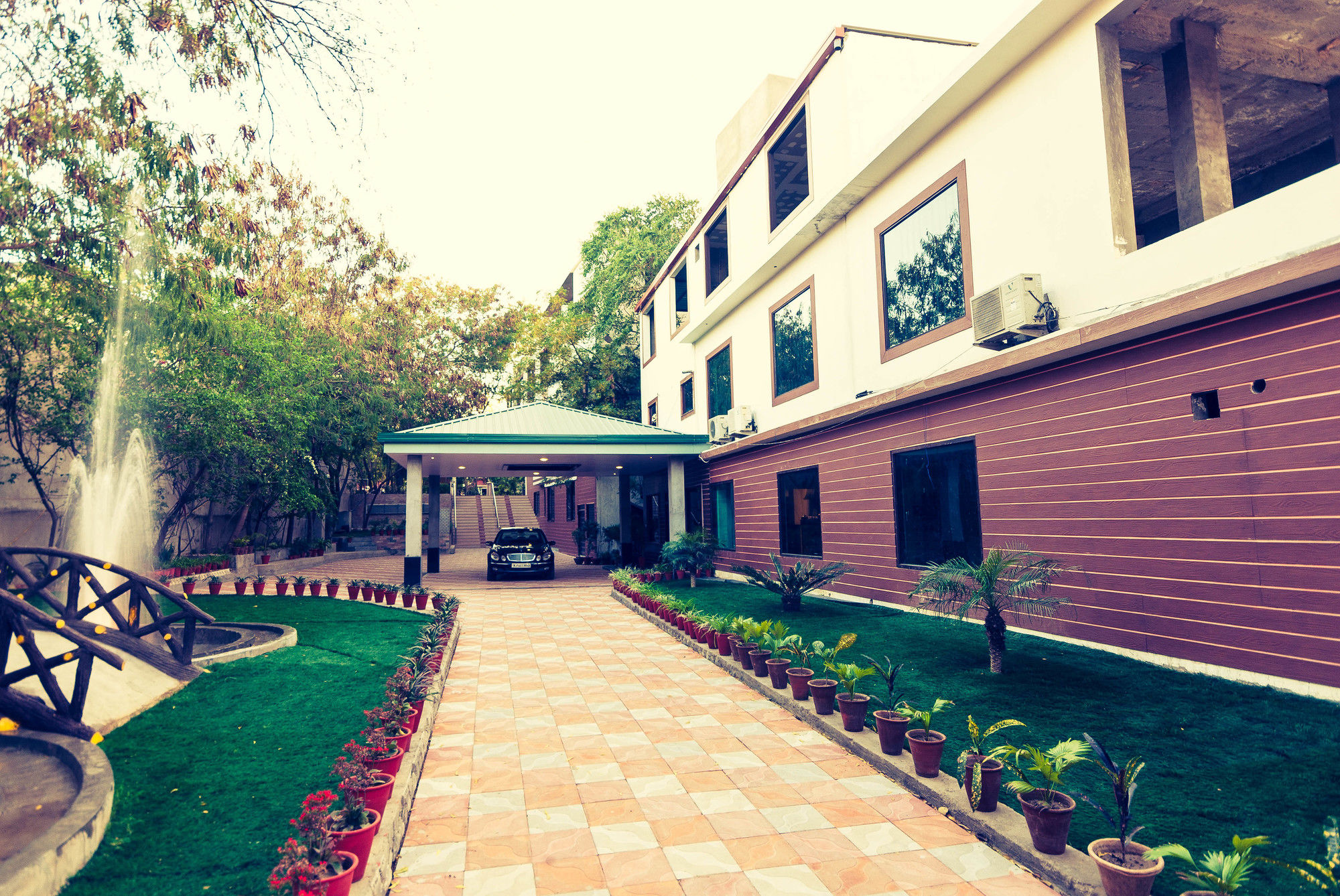 Фото Отель The Byke Grassfield Resort