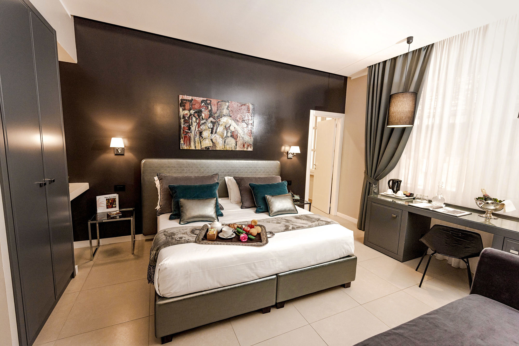 Фото Delle Vittorie Luxury Suites & Rooms