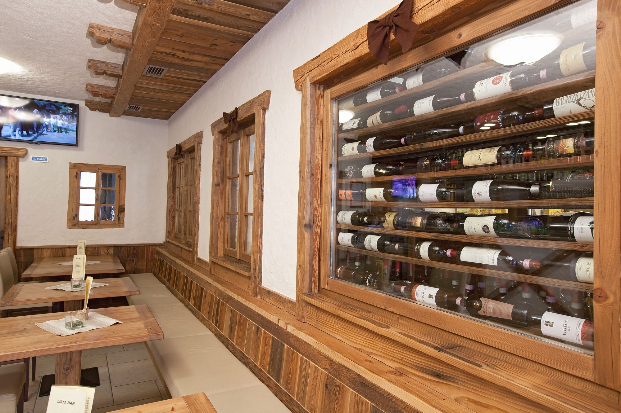 Фото Hotel Crosal