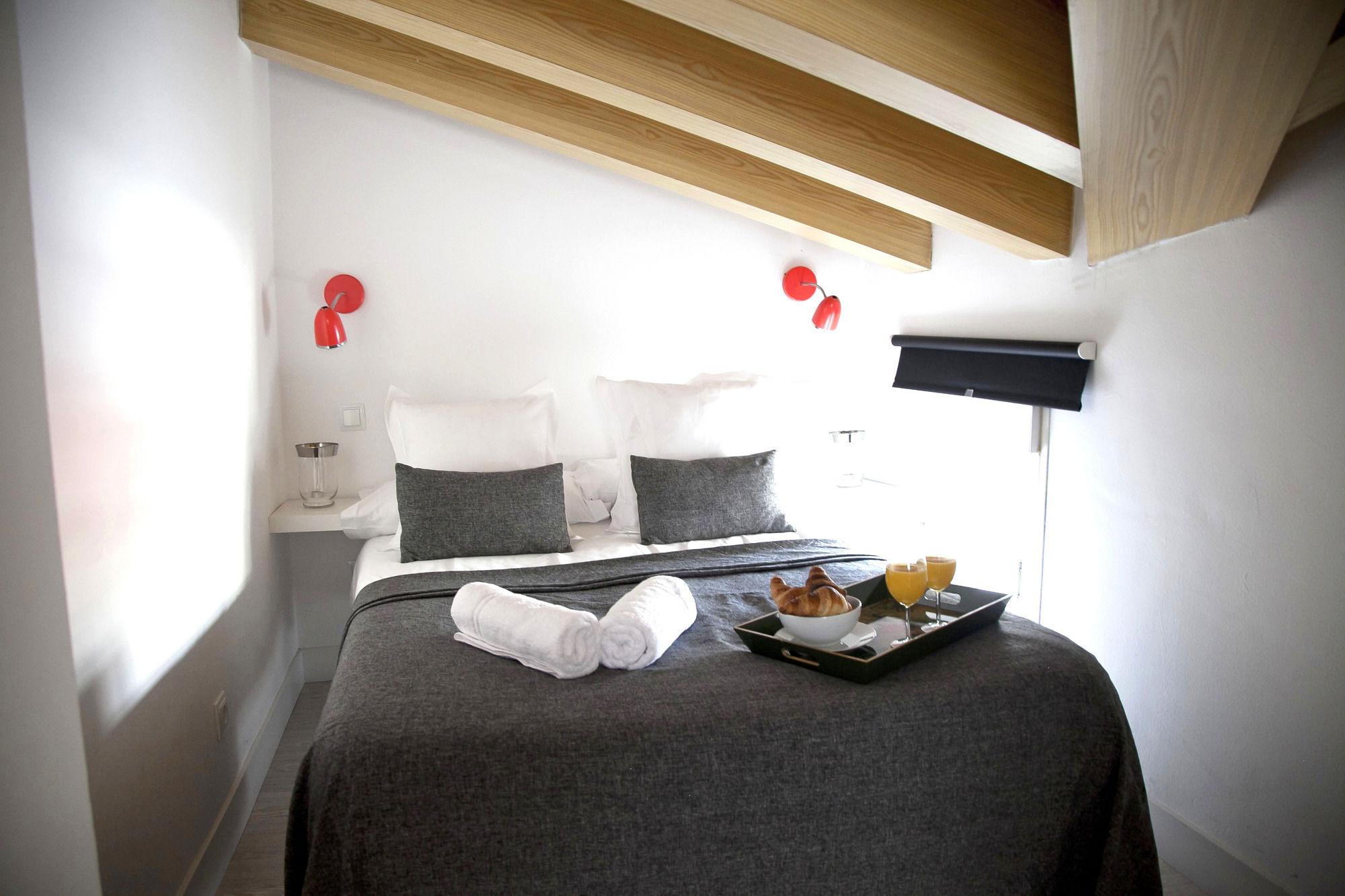 Фото Aspasios Calle Mayor Apartments