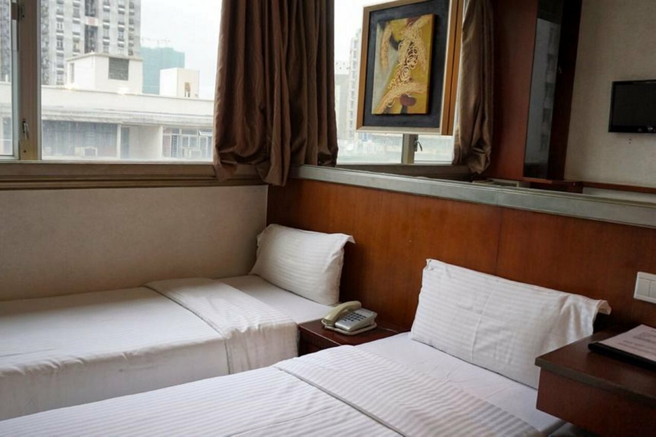 Фото Oriental Lander Hotel