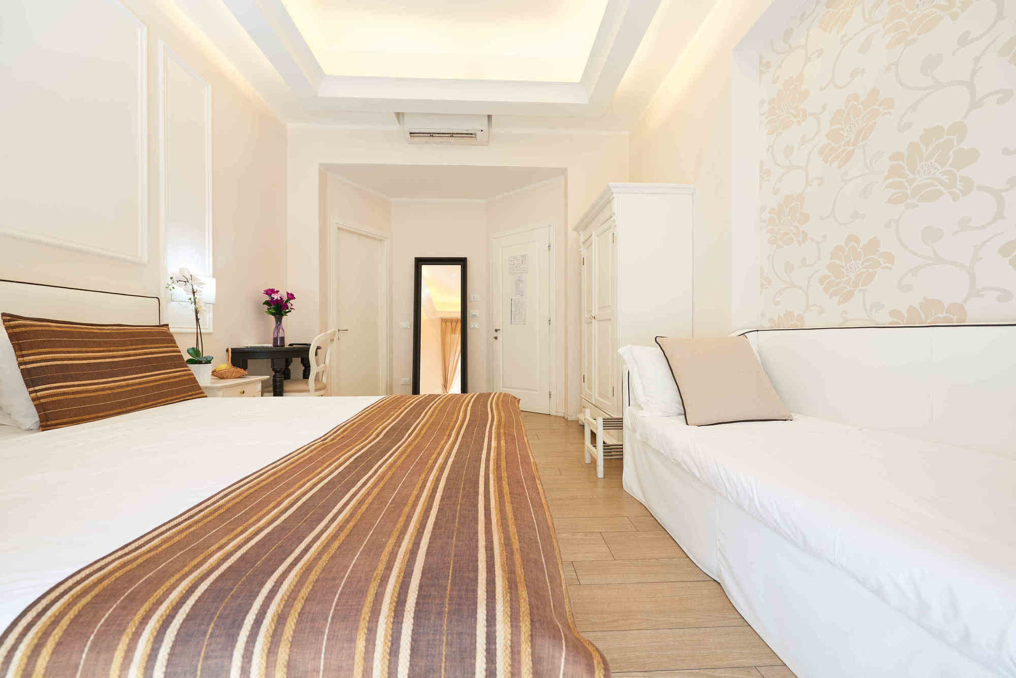 Фото La Residenza dell'Orafo