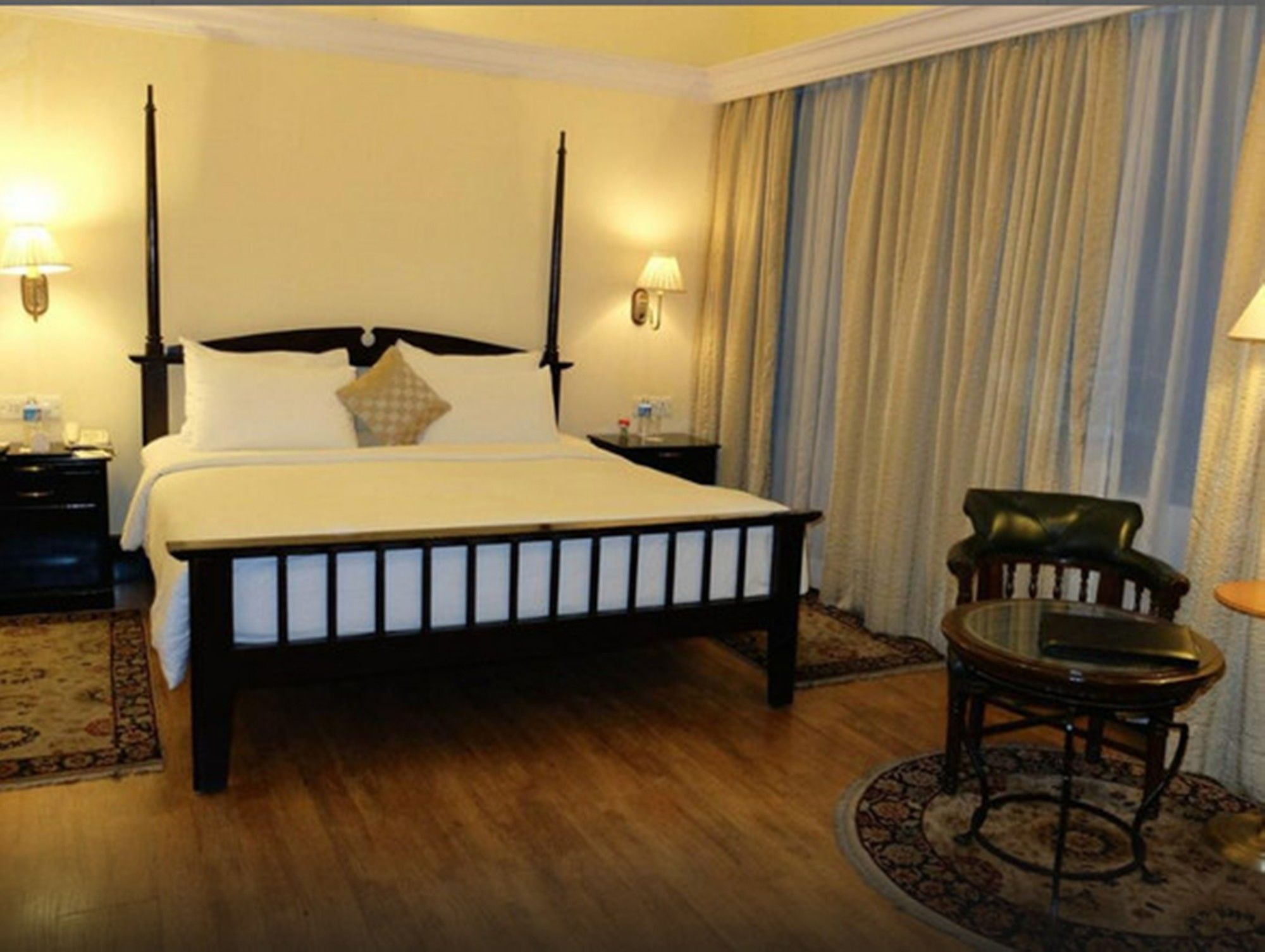 Фото Royal Orchid Metropole Mysore