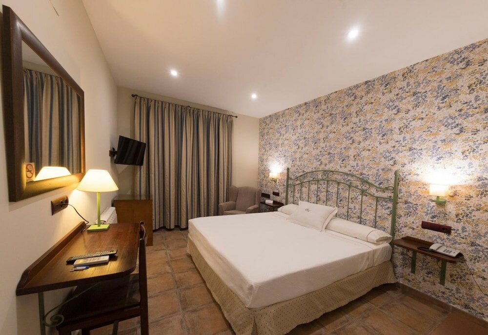 Фото Hospedium Hotel Retiro del Maestre