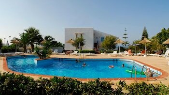 Фото Golden Dream Apartments